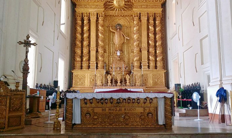 cathedral-of-bom-jesus-img